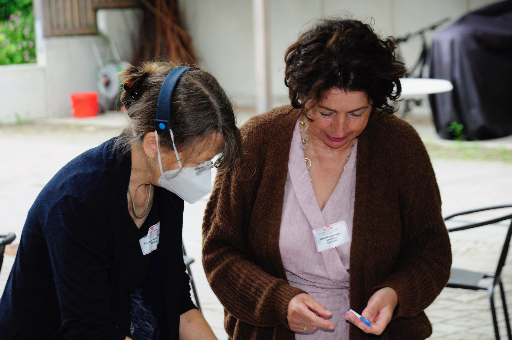 Foto Anneliese Maisel-Hauenstein und Steffi Reinders-Scmidt (v.r.n.l.)